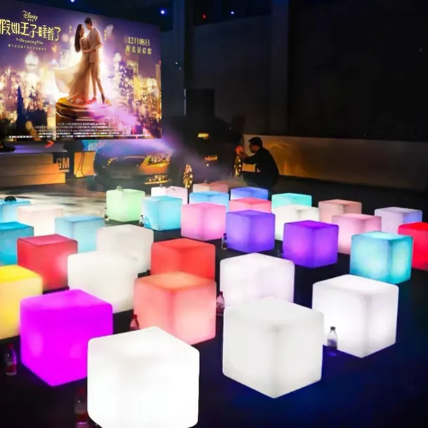 16 Color Switching Luminous Square Light Remote Control USB Charging Waterproof LED Luminous Cube LED Square Light Design Light Party Decoration Light