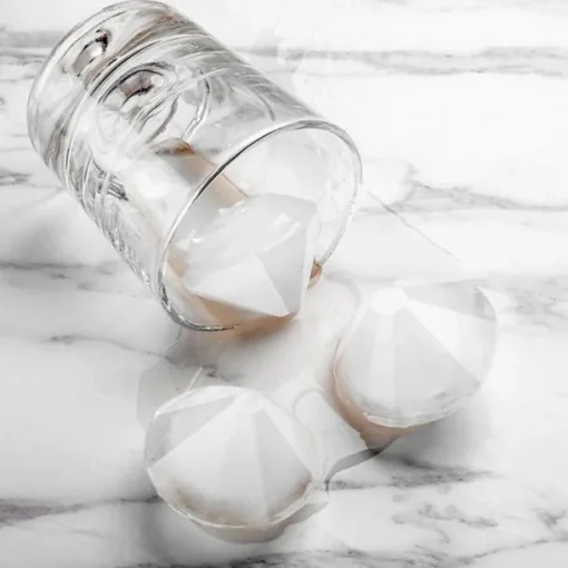 4 Grid Diamond Ice Cube Tray Reusable Ice Cubes Maker Silicone Ice Cream Molds Form Chocolate Mold Whiskey Party Bar Tools