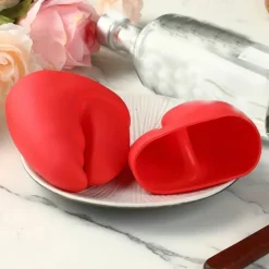 1 Pair Anti-Scald Pot Holders, Red Silicone Oven Glove Set, Lobster Claw Oven Gloves, Red Crab Oven Glove, Non-Slip Silicone Oven Gloves, Kitchen Safe Cooking Gloves For Oven