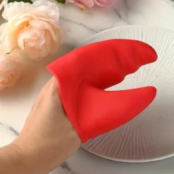 1 Pair Anti-Scald Pot Holders, Red Silicone Oven Glove Set, Lobster Claw Oven Gloves, Red Crab Oven Glove, Non-Slip Silicone Oven Gloves, Kitchen Safe Cooking Gloves For Oven