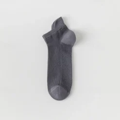 1 Pair Men's Simple Breathable Mesh Short Socks, Thin Basketball Sports Socks, Summer, Solid Color