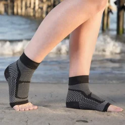 2/4 pairs Neuropathy Socks Compression Socks Ankle Compression Sleeve for Sports: Relieves Plantar Fasciitis, Achilles Tendonitis, Joint Pain, Reduces Swelling, Provides Heel Support