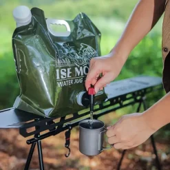 1 pcs 7.5L Foldable Water Storage Bag Large Capacity Plastic Bucket with Valve Camping Supplies Portable Handheld Water Bag