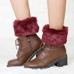 Autumn and Winter Short Style Cuffed Plush Insulation Socks and Boots Cover for Women's Knitted Wool Leg Protectors