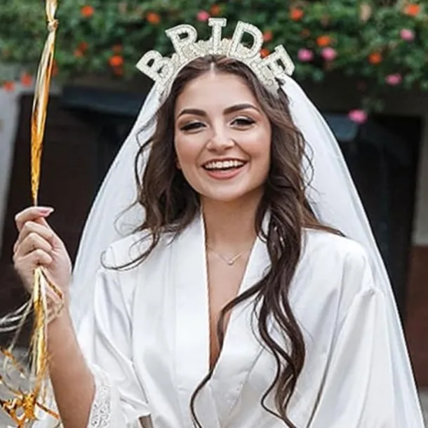 Bachelorette Party Bride Pearl Hair Hoop, Bride Tiara, Wedding Hair Accessories for Bridal Shower, Engagement, Hen Party, Bride to Be Gift