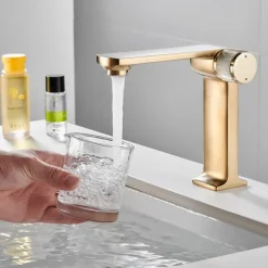 Basin Sink Mixer Taps, Bathroom Sink Faucet Single Handle One Hole Deck Mounted Vessel Water Tap with Hot and Cold Hose