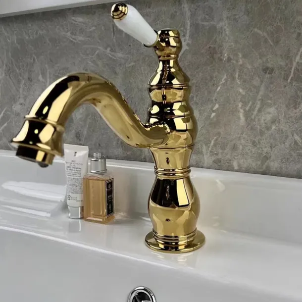 Bathroom Faucet Sink Mixer Basin Taps Deck Mounted, Washroom Vessel Water Brass Tap Single Handle One Hole Golden Chrome