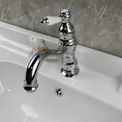 Bathroom Faucet Sink Mixer Basin Taps Deck Mounted, Washroom Vessel Water Brass Tap Single Handle One Hole Golden Chrome