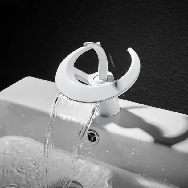 Bathroom Sink Faucet - Classic / Waterfall Electroplated Mount Outside Single Handle One HoleBath Taps