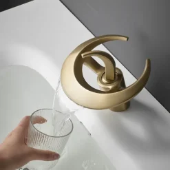 Bathroom Sink Faucet - Classic / Waterfall Electroplated Mount Outside Single Handle One HoleBath Taps