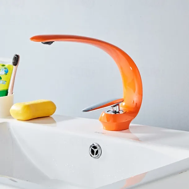 Bathroom Sink Faucet - Classic Oil-rubbed Bronze / Nickel Brushed / Electroplated Centerset Single Handle One HoleBath Taps