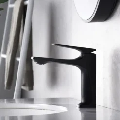 Bathroom Sink Faucet - Classic Nickel Brushed / Electroplated / Painted Finishes Centerset Single Handle One HoleBath Taps