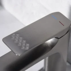 Bathroom Sink Faucet - Classic Nickel Brushed / Electroplated / Painted Finishes Centerset Single Handle One HoleBath Taps