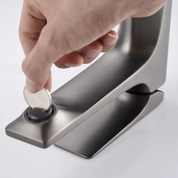 Bathroom Sink Faucet - Classic Nickel Brushed / Electroplated / Painted Finishes Centerset Single Handle One HoleBath Taps