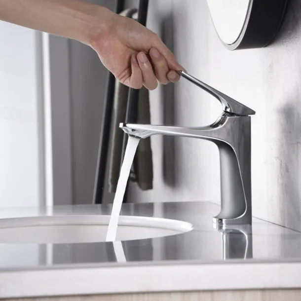 Bathroom Sink Faucet - Classic Nickel Brushed / Electroplated / Painted Finishes Centerset Single Handle One HoleBath Taps