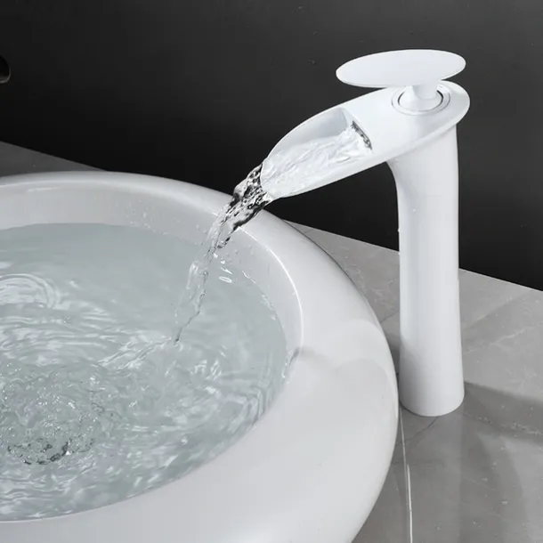 Bathroom Sink Faucet - Waterfall Electroplated / Painted Finishes Centerset Single Handle One HoleBath Taps