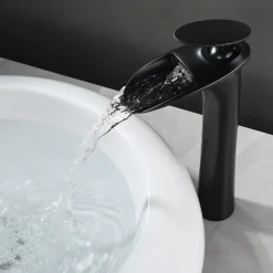 Bathroom Sink Faucet - Waterfall Electroplated / Painted Finishes Centerset Single Handle One HoleBath Taps