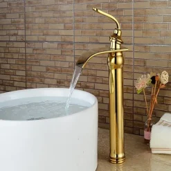 Bathroom Sink Faucet - Waterfall Ti-PVD Centerset Single Handle One HoleBath Taps / Brass