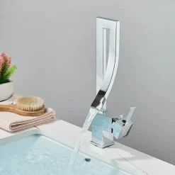Bathroom Sink Faucet - Waterfall Electroplated Centerset Single Handle One HoleBath Taps