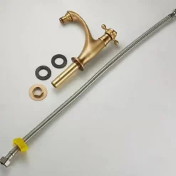 Bathroom Sink Faucet Antique Brass Single Handle One Hole Centerset Mount Lavatory Bathroom Vanity Faucet