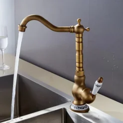 Bathroom Sink Faucet Copper/Centerset Basin Faucet Single Handle One Hole Bath Taps Contain with Cold and Hot Water