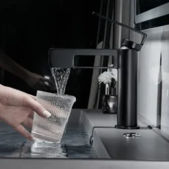 Bathroom Sink Faucet,Black Bathroom Faucet,Brass Single Handle One Hole Gun Shape Bath Taps(Black/Grey/Chrome/Golden)