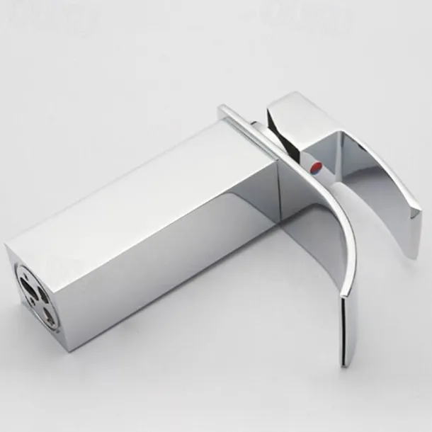 Bathroom Sink Faucet,Brass Single Handle One Hole Silvery Waterfall Concise Style Chrome Centerset Bath Taps