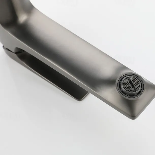 Bathroom Sink Faucet,Brass Stereoscopy Single Handle One Hole Bath Taps with Hot and Cold Switch