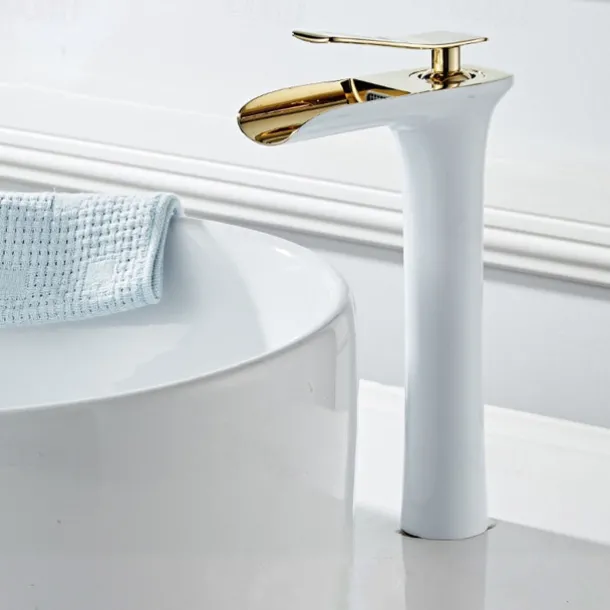 Bathroom Sink Faucet,Brass Waterfall Centerset Single Handle One Hole Bath Taps