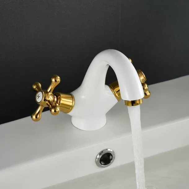 Bathroom Sink Faucet,Classic Electroplated / Painted Finishes Centerset Two Handles One Hole Bath Taps