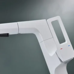 Bathroom Sink Mixer Faucet Liftable Body Pull Out 2 Mode Spout, 360° Rotatable Washroom Brass Basin Tap Deck Mounted, with Hot and Cold Water Vessel Tap