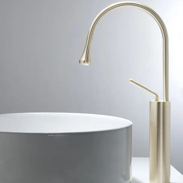 Bathroom Sink Mixer Faucet Brushed Gold Tall Deck Mounted, High Arc Vessel Tap Single Handle One Hole Standard Spout Wahsroom Basin Taps with Cold and Hot Water Hose