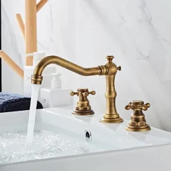 Bathtub Faucet,Antique Brass Widespread Roman Tub Two Handles Three Holes Bath Taps wiith Hot and Cold Switch