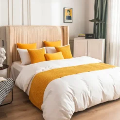 Bed Runner Bed Scarf, Velvet Decorative Bed Scarf for Home Hotel Bedspreads Scarves Protection Modern Solid Bed Runner for Foot of Bed Home Bedroom Bedding Decoration