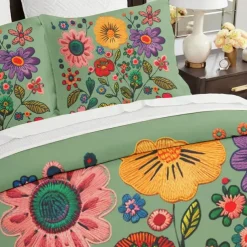 Botanical Floral Duvet Cover Set - Includes Duvet Cover and Pillowcases - Elegant Nature-Inspired Design - Soft and Comfortable Fabric - Perfect for Bedroom Decor