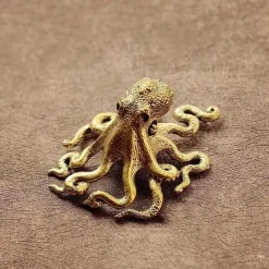 Brass Octopus Tea Pet - Solid, Creative Design for Prosperity & Wealth Attraction, Pure Copper Tea Ceremony Accessory