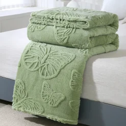 Butterfly Tuff Velvet Bed Blanket - Luxuriously Soft and Elegant - Intricate Butterfly Design for a Touch of Nature - Cozy and Warm for All-Season Comfort - High-Quality, Durable Velvet Fabric