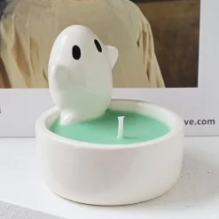 Ceramic Ghost Candle Holder, Halloween Decoration, Cute Aromatherapy Candle Stand, INS Inspired, Perfect Halloween Gift (Candle Holder Only, Candle Not Included)