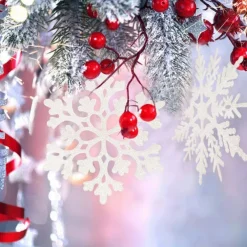 Christmas Snowflake Ornaments Set Xmas Plastic Hanging Snow Flakes for Christmas Tree Decorations Winter Wonderland Frozen Birthday Party Holiday Home Decor Craft Snowflakes