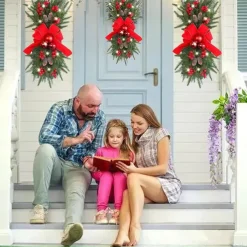 Christmas Wreaths Xmas Swags with Lights Cordless Prelit Stairway Stairway Staircase Window Wall Decoration Teardrop Trim Wreath Rattan Shopping Mall Hotel Outdoor