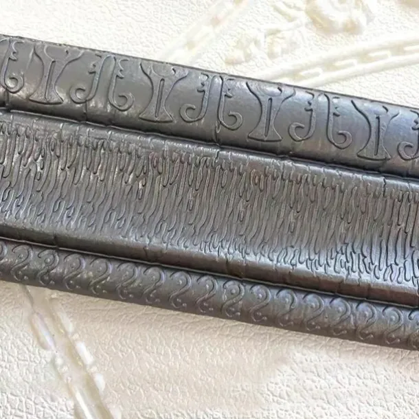 Cool Wallpapers Solid Color Wallpaper Border Wall Mural Waistline Peel and Stick Self Adhesive PVC/Vinyl Modern Wall Decal for Room 230*8*0.8CM*1PC