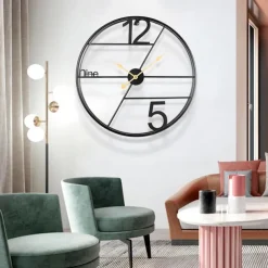 Creative Wrought Iron Wall Clock Living Room Light Luxury Art Home Gift Decoration Wall Clock Simple Wall Clock 60CM