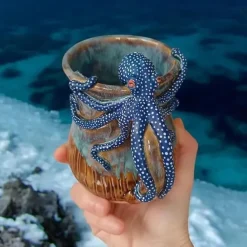 Deep Blue Octopus Mug, Resin Coffee Cup with 3D Tentacle Design, Nautical Themed Drinkware, Unique Gift for Ocean Lovers & Home Decor
