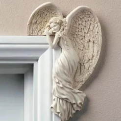 Door Frame Angel Decor Statues Ornaments with Heart-Shaped Wings Sculpture Angel in Your Corner Resin Wall Sculpture Crafts for Home Living Room Bedroom Decoration