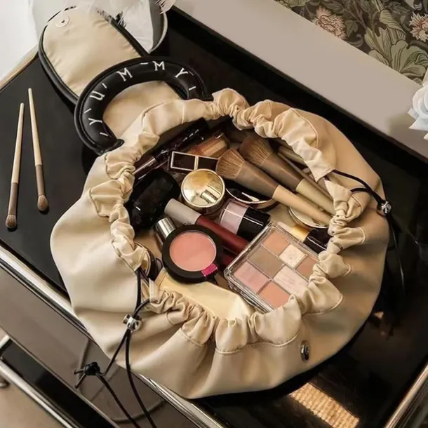 Drawstring Makeup Bag, Large Cosmetic Bag, Portable Waterproof Toiletry Organizer for Women, Travel Makeup Pouch, Female Cosmetic Bag, Make Up Bags for Toiletries and Accessories