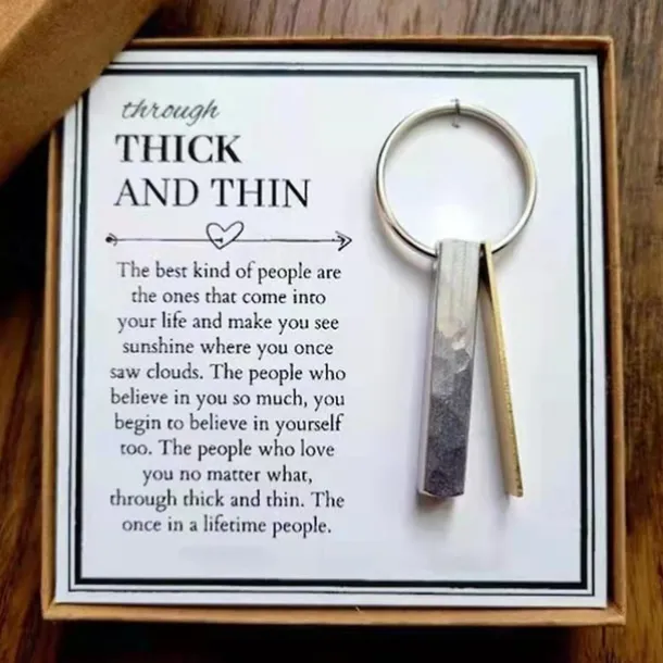 Exquisite Keychain Gift Box for Girls - Perfect Birthday, Bridesmaid, and Bestie Gift