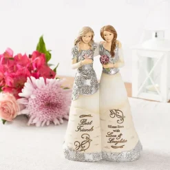 Figurine Celebrating Friendship Room Home Decor Resin Angel Statue Sister Friend Decoration Valentines Day Gift