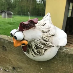 Fun Garden Art Resin Craft Chicken Statue Hen Sculpture Ornament for Home Garden Yard Outdoor Decor Accessories Fence Decoration
