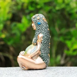 Gaia Mother Earth Statue, 6inch H Nature Moon Goddess Statue, Spiritual Items Figurines Statuette Gifts for Earth Day,Mother's Day,Easter Day Modern Home Room Decor Garden Decoration