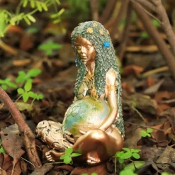 Gaia Mother Earth Statue, 6inch H Nature Moon Goddess Statue, Spiritual Items Figurines Statuette Gifts for Earth Day,Mother's Day,Easter Day Modern Home Room Decor Garden Decoration